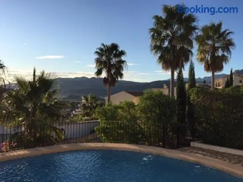 One Bed Apartment overlooking Jalon Valley, Costa Blanca - Image 1