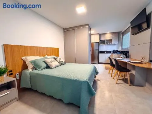 Studio Moderno c/ Piscina e Garagem - Image 1