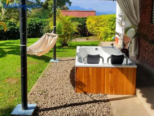 Casa Campestre con jacuzzi y quebrada - Image 1