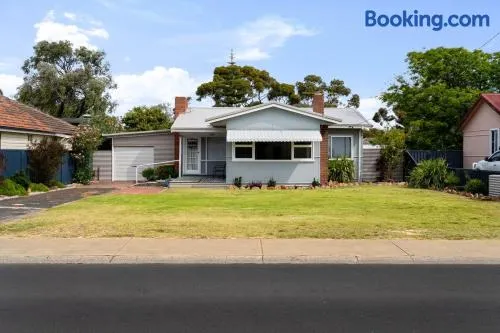 Blue Horizon Beach House - Image 1