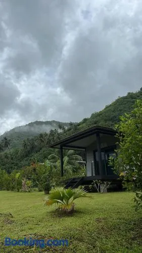 Teahupo'o Swell Lodge Bungalow - Image 1