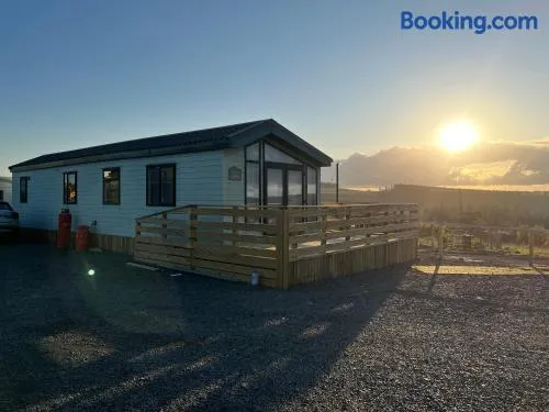 Maneight Luxury Lodge with hot tub - Image 1