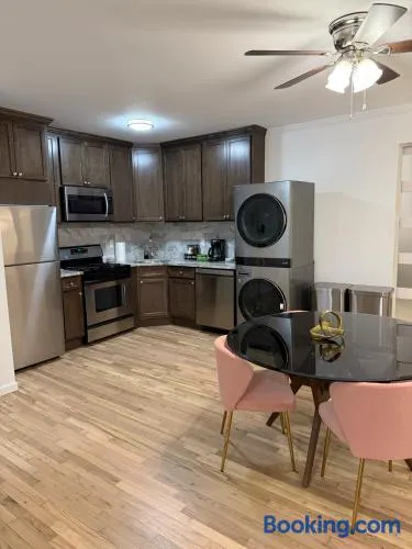 Luxury Boutique Home - 4 Beds 1 Baths 25 minutes to NYC - Image 1
