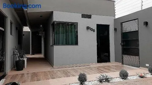 Kitnets bem localizada, próx ao autódromo! - Image 1
