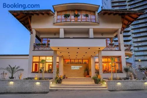 Hotel Kamélia - Image 1