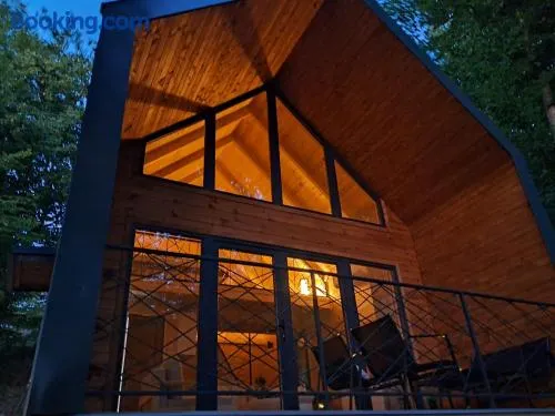 Love Cabin - Image 1