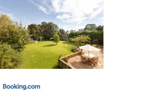 Jacobean Farmhouse at OLD Fairspear Farm, Cotswold - Image 1