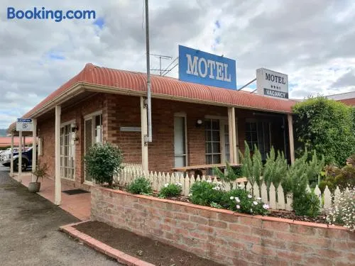 Yarragon Motel - Image 1