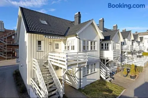 120m2 Tønsberg Brygge Solrike terrasser Parkering - Image 1