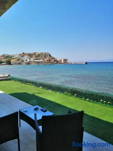 House on the sea - Image 1
