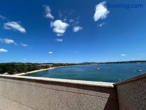 Impresionantes vistas al mar cerca de Santiago - Image 1