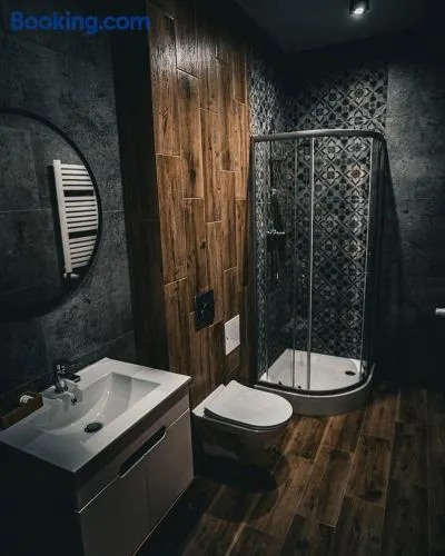 LOFT HOUSE APARTMENTS - Image 1