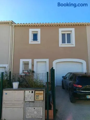 Maison sur la colline - Image 1