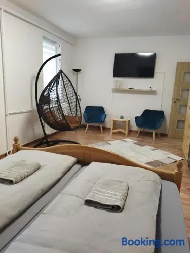 Márti Apartman - Image 1