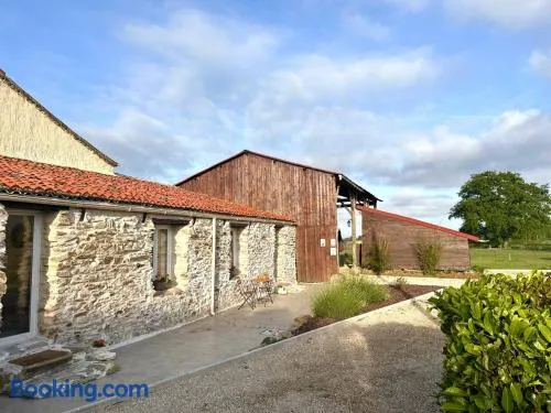 Chambres d'Hôtes ''SOUS L'OMBRE DES MIMOSAS'' - Image 1