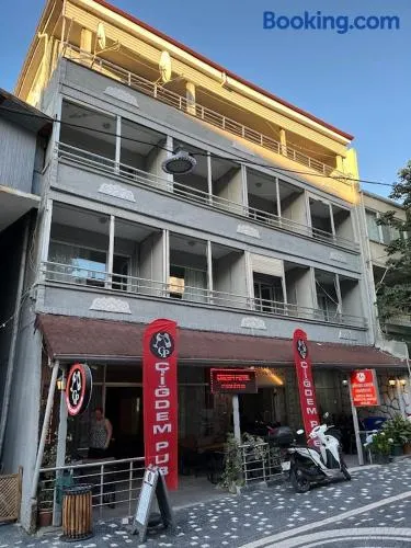 Çiğdem Motel Pansiyon & PUB - Image 1