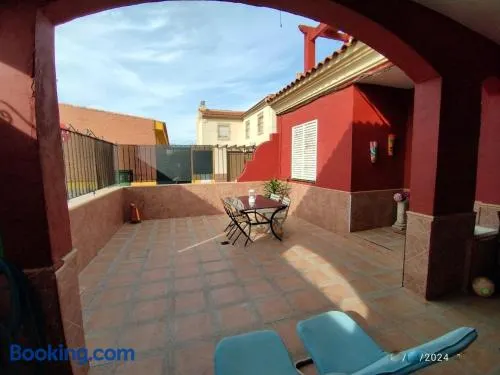 "Casa Colorá" en Sevilla - Image 1