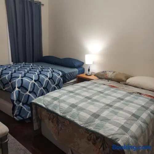 Double queen room 6 minutes walk to Penn station NYC EWR - Image 1