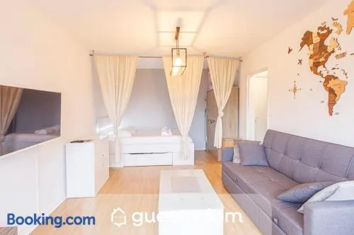 Studio spacieux a 15 min a pied de la Gare - Image 1