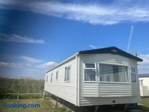 Oakleys lodge - Image 1