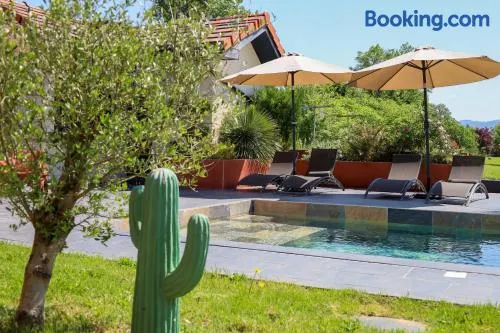 Villa 5 chambres avec piscine, jacuzzi, terrain. - Image 1