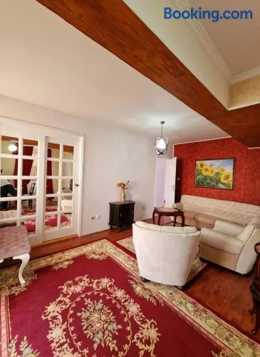 Apartmani M br5 - Image 1