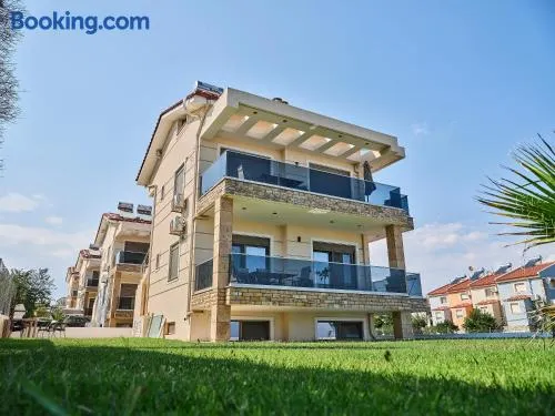 Atel Villas - Image 1