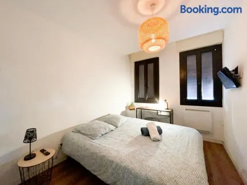 Appart 2 chambres gare St Charles - Image 1