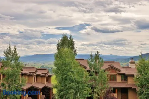 Pool, Hot Tub, Sauna, Amazing Ski Area Views, Partially Covered Patio - Image 1
