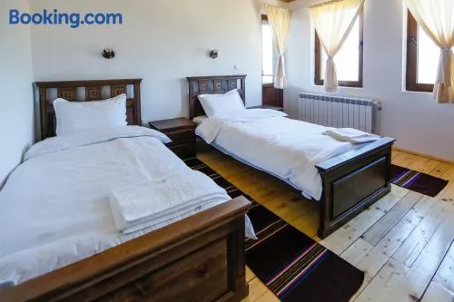 КАЛПАЦИТЕ - Kalpacite Guest Houses - Image 1