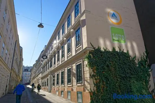 Jugendherberge Wien - Myrthengasse - Image 1
