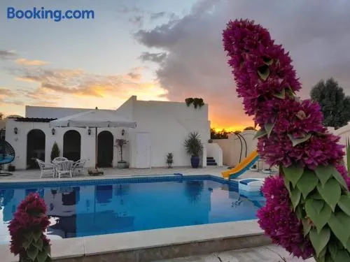 Encanto getaway - Families & couples only - Image 1
