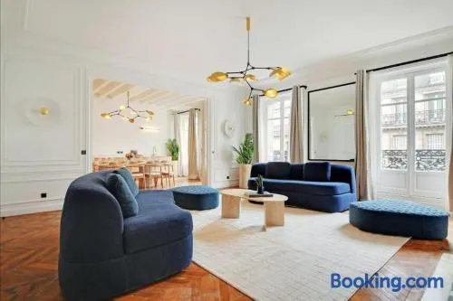 Quelque chose de luxueux appartement à Flavia - Image 1