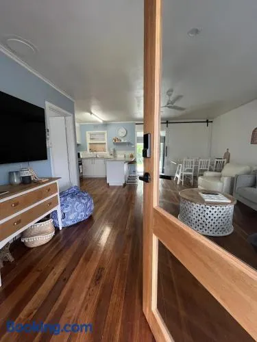 Shona Bhaile Cottage in Cowes - Image 1