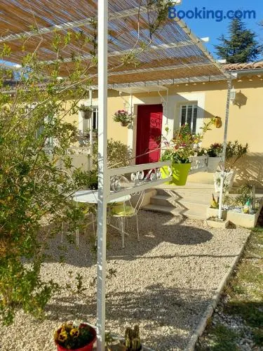 Location saisonnière en Provence - Image 1