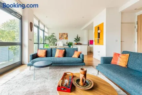 Luxurious flat sunny, quiet, design, lift, balcony - Image 1