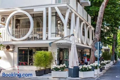 Hotel Hollywood Convenzionato Aquafan - Image 1