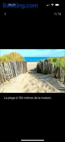 Maison les pieds dans L'eau à 150 m de la plage - Image 1