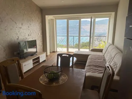 Herceg Novi Sunny Hill Apartment - Image 1