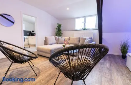 Fewomo, Historisches Moselflair Apartment, 6 Personen, Stilvoll & Komfortabel für deinen Urlaub - Image 1