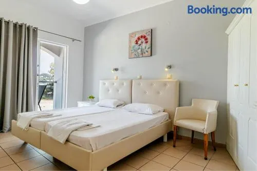 Porto Marina Aparthotel - Image 1