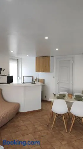 Studio, 50m de la plage, RDC - Image 1