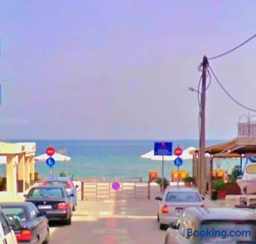 SUN SEA No 5 sea view - Image 1