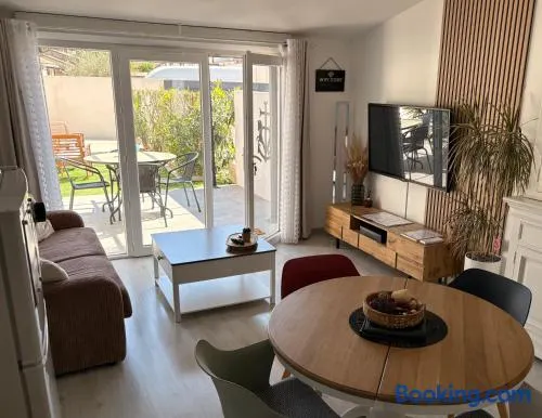 Sublime et paisible maison sur Bellegarde entre Nimes et Arles - Image 1
