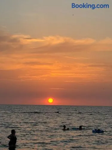 Stanza relax con uscita sulla spiaggia - Image 1