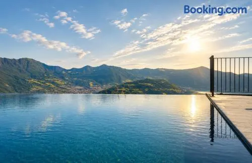 Lake Iseo Infinity View - Image 1