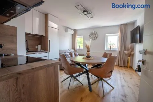 Apartma na Grad - Image 1