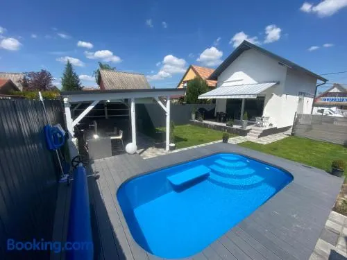 Nemes Apartmanház Tóalmás - Image 1