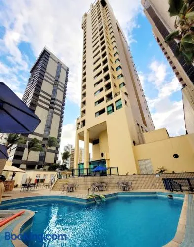 Flat 10 andar Hotel Caesar Towers acesso direto praia - Image 1