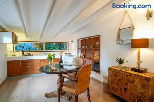 Romantic Bungalow near Beach with Shared Pool - Image 1